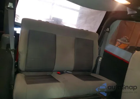 2008 Jeep Wrangler X из США, поврежденный, VIN 1J4FA24198L633431